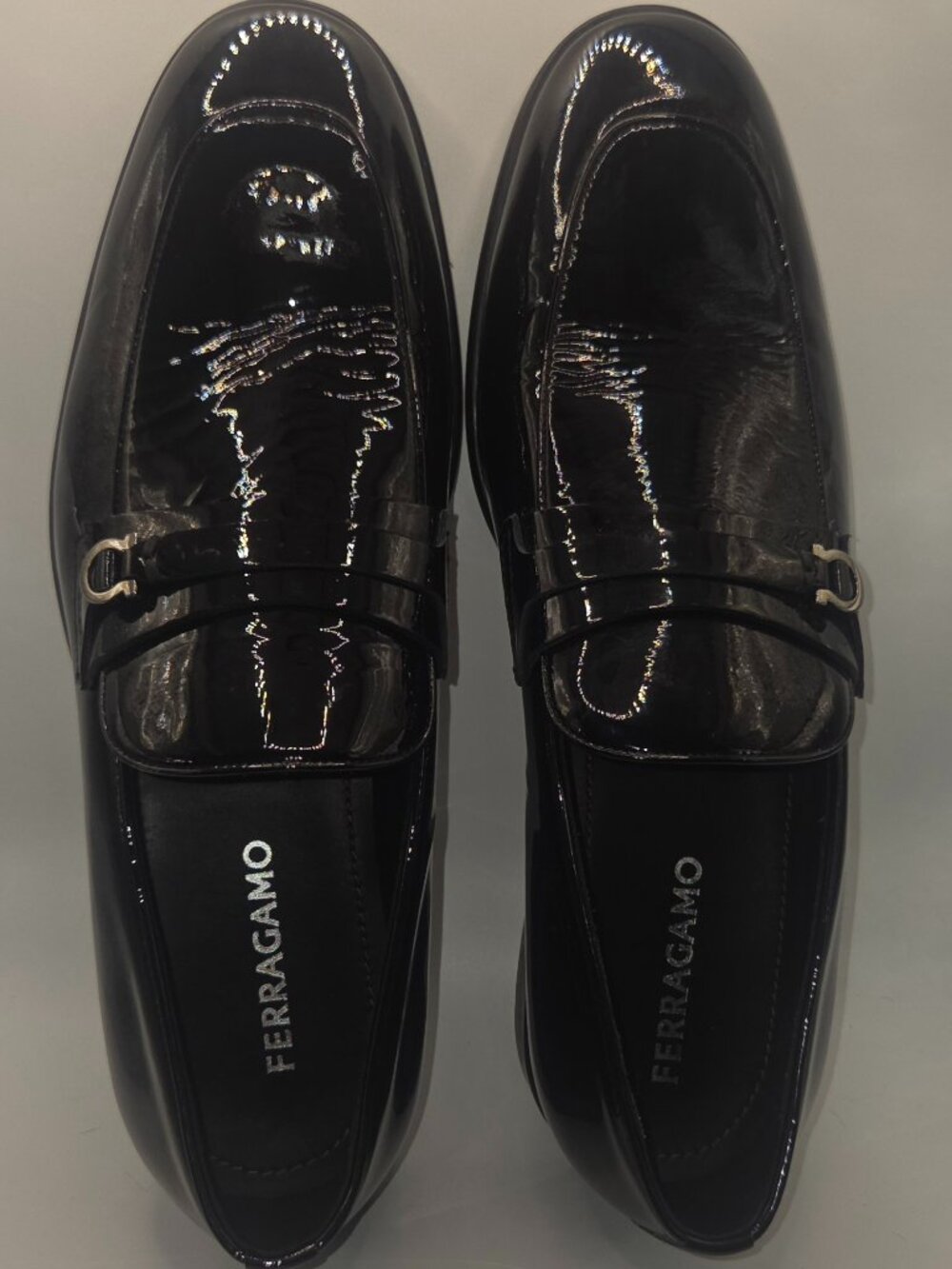 Ferragamo Desio glossy black patent leather classic penny strap design size 9